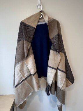 Zara Extra-Large Neutral Color Block Shawl / Blanket Scarf 🔥